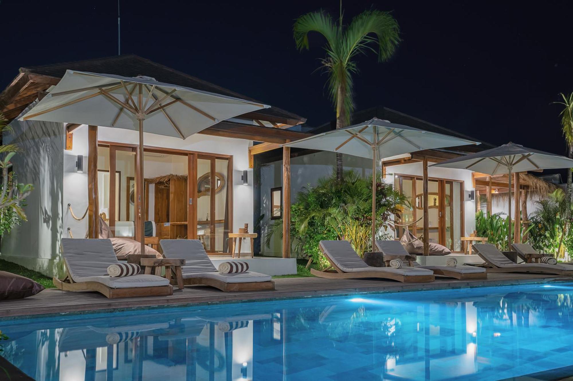 Ehoa Bali Nyanyi Boutique Hotel - In Front Of Entrance To Nuanu Tanah Lot Εξωτερικό φωτογραφία