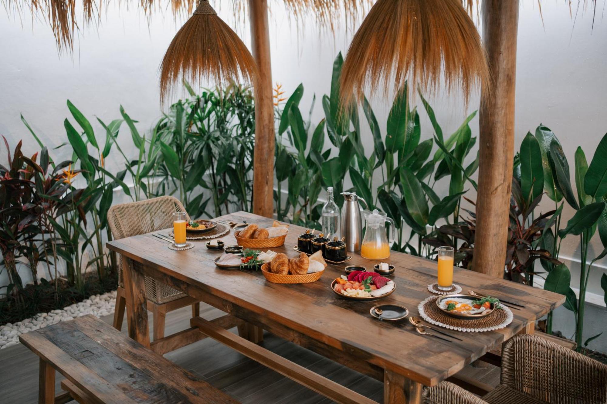 Ehoa Bali Nyanyi Boutique Hotel - In Front Of Entrance To Nuanu Tanah Lot Εξωτερικό φωτογραφία